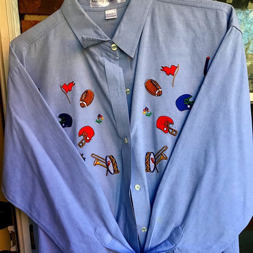 NWOT Casey Coleman - Stunning and beautiful Football Shirt - 100% Cotton- L